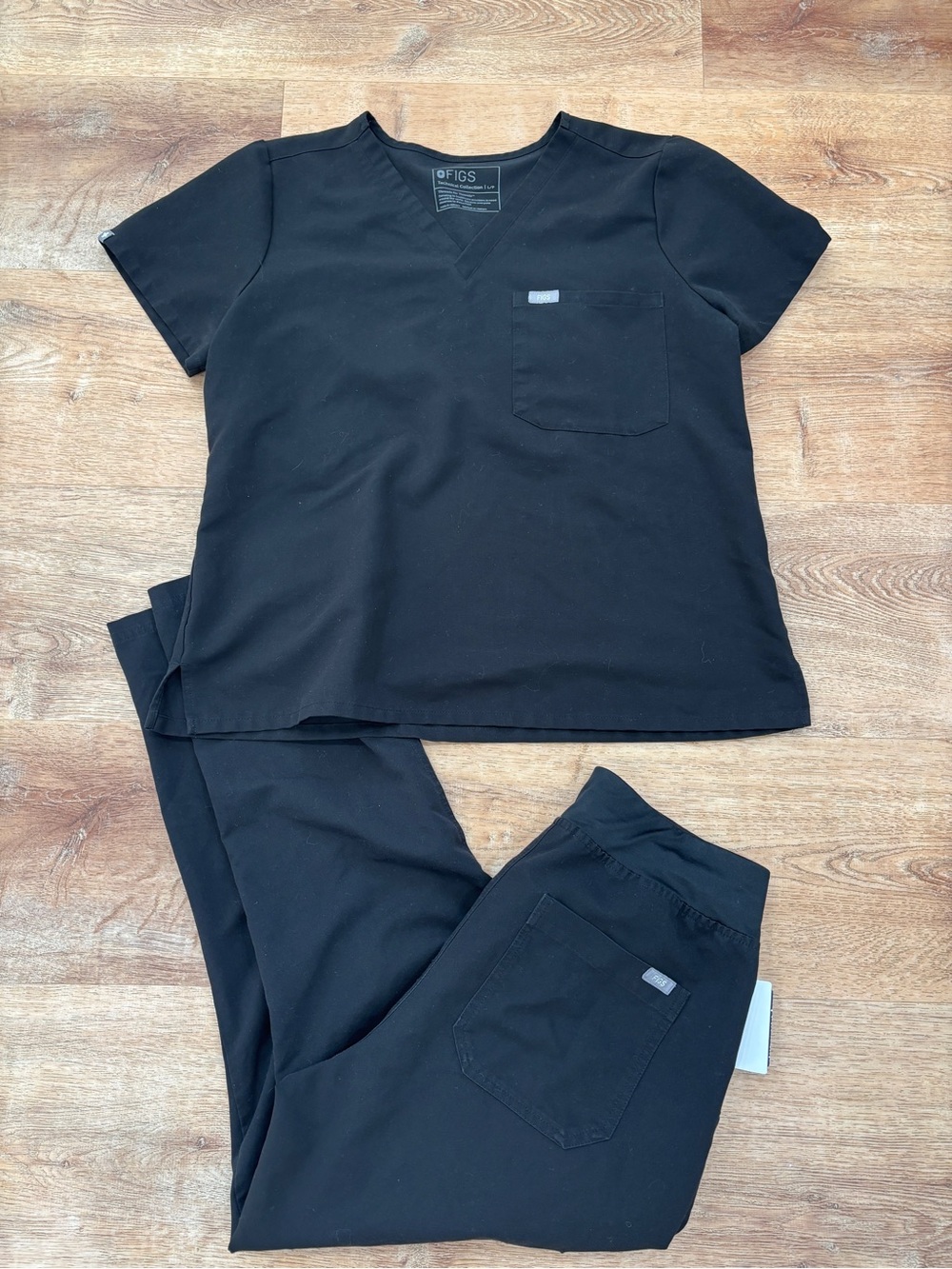 Figs Black Medical Scrub Top & Pants Set